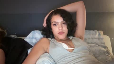 Goddess Victory  online show from 12.19.24