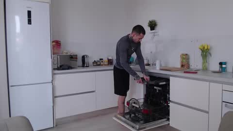 Snapshot of victor_rhino chatting on 03.08.26 Victor rhinoff online show from 03.08.26