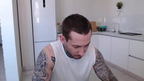 Snapshot of victor_rhino chatting on 03.27.26 Victor rhinoff online show from 03.27.26