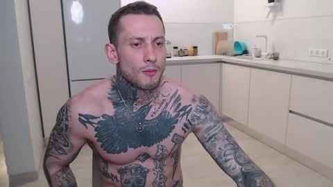 Snapshot of victor_rhino chatting on 04.11.26 Victor rhinoff online show from 04.11.26