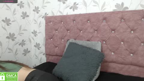 Victoria  online show from 12.20.24