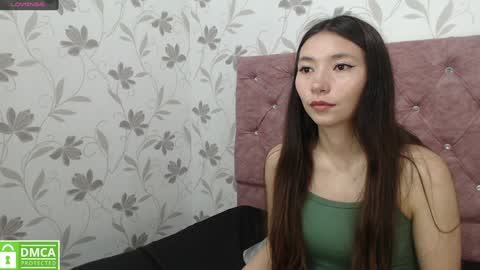 Victoria  online show from 12.21.24