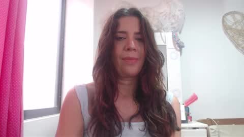 Hi guys   Im victoria  Be the one who can control me in PVT online show from 01.26.25