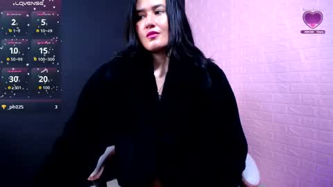 Snapshot of victoria_1126 chatting on 05.01.26 victoria_1126 online show from 05.01.26
