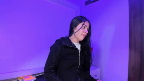 Victoria online show from 03.19.26