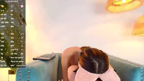  Victoria for you  online show from 03.12.25