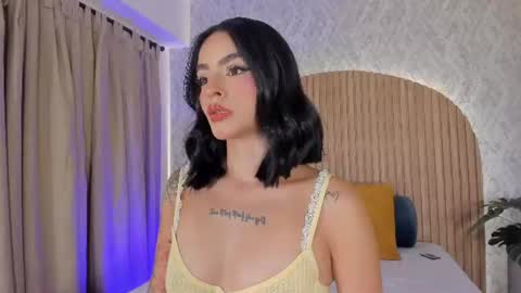 Snapshot of victoria_blakee chatting on 07.22.26 Victoria online show from 07.22.26