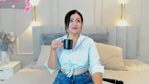 victoria  online show from 11.05.25