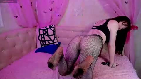 Snapshot of victoria_ecstasy chatting on 06.13.26 victoria_ecstasy online show from 06.13.26