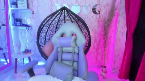 Snapshot of victoria_floyd1 chatting on 02.11.25 victoria_floyd1 online show from 02.11.25