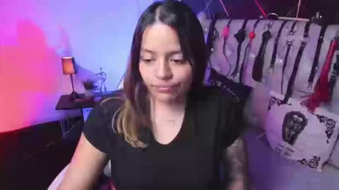 victoria_floyd1 online show from 03.25.26