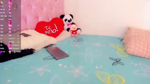 Victoria online show from 12.18.24