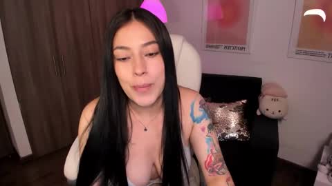 Victoria  online show from 10.24.25