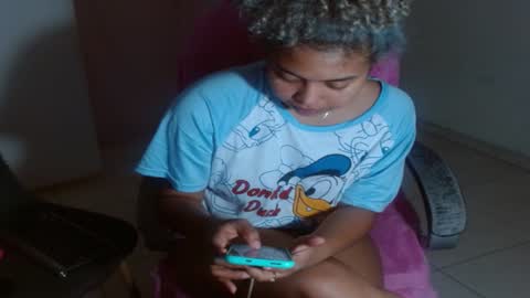 VICKY online show from 12.22.24