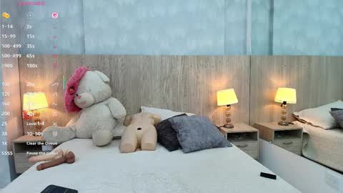 Snapshot of victoria_pachon chatting on 04.30.26 victoria_pachon online show from 04.30.26