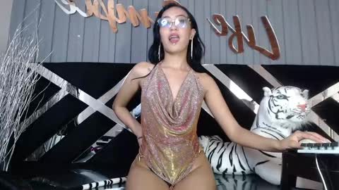 Snapshot of victoria_ricci_a chatting on 01.14.25 Victoria online show from 01.14.25