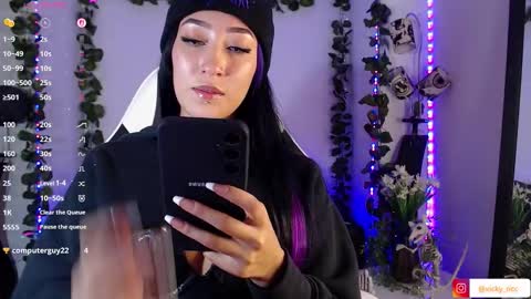 Snapshot of victoria_ricci_a chatting on 09.19.25 Victoria online show from 09.19.25