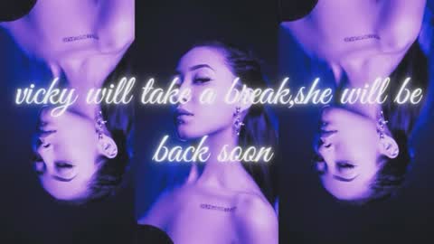 Snapshot of victoria_ricci_a chatting on 10.29.25 Victoria online show from 10.29.25