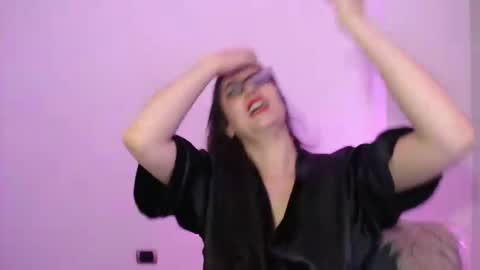 Snapshot of victoria_riider chatting on 03.10.25 Victoria online show from 03.10.25