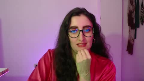 Snapshot of victoria_riider chatting on 10.14.25 Victoria online show from 10.14.25