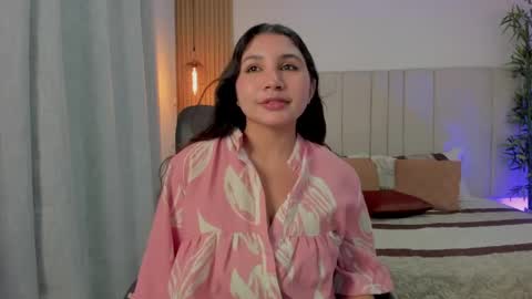 VICTORIA  online show from 05.15.26