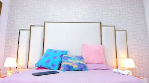 Victoria Sofia online show from 01.31.25