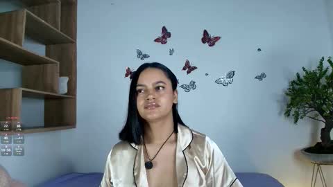 Victoria online show from 11.14.25