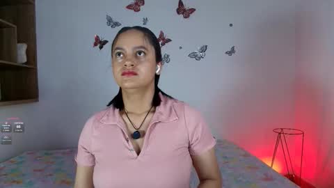 Victoria online show from 11.18.25