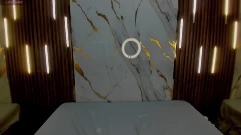 Victoria  online show from 03.23.26