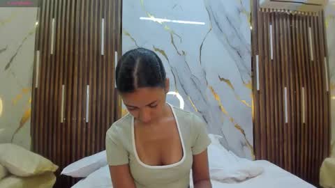 Victoria  online show from 03.27.26