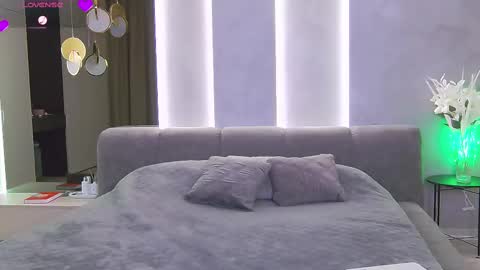 Miss V online show from 03.07.25