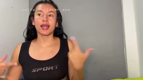 Snapshot of victorialeens chatting on 03.03.26 VICTORIA online show from 03.03.26