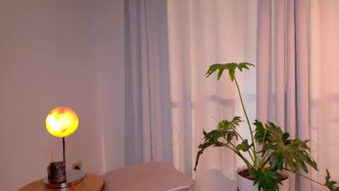 Snapshot of victorianova chatting on 07.14.26 VictoriaNova online show from 07.14.26