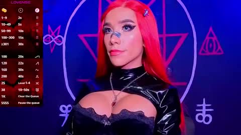 Victoria Vampire online show from 11.17.25