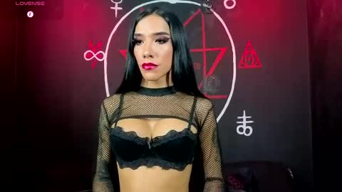 Victoria Vampire online show from 04.22.26