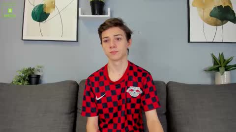 Snapshot of viego_pattel chatting on 11.14.25 Viego Pattel online show from 11.14.25