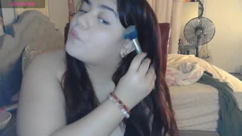 Snapshot of viennavisabelle chatting on 09.24.25 viennavisabelle online show from 09.24.25