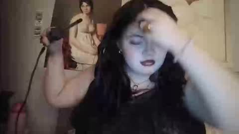 Snapshot of viennavisabelle chatting on 11.17.25 viennavisabelle online show from 11.17.25