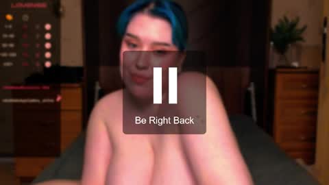 Snapshot of viesica_ chatting on 06.11.26 viesica_ online show from 06.11.26