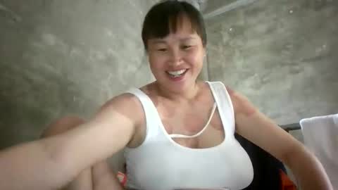 Snapshot of vietnam_sexxy chatting on 05.19.26 vietnam_sexxy online show from 05.19.26