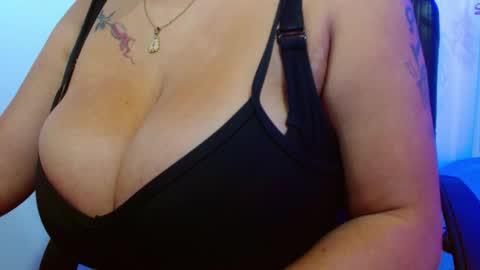 viioleta online show from 04.14.26