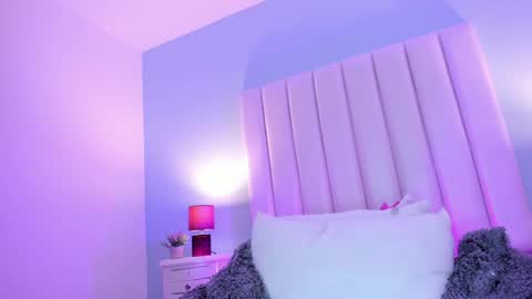 Violet online show from 01.13.25