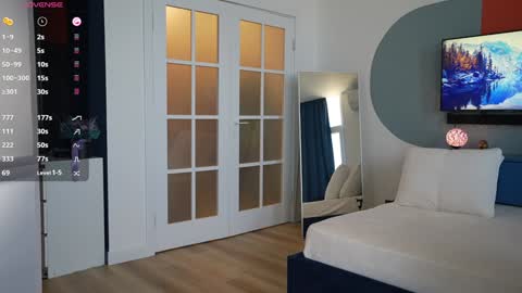 vika54784 online show from 03.10.25