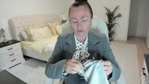 Snapshot of vika7333 chatting on 05.01.26 Ukrainian-woman online show from 05.01.26