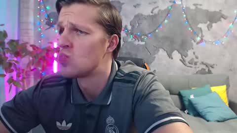 vikingchrisss online show from 01.11.26