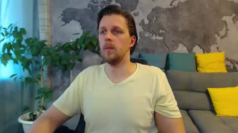 Snapshot of vikingchrisss chatting on 04.18.26 vikingchrisss online show from 04.18.26