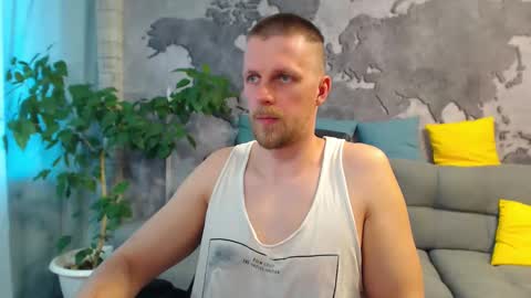 Snapshot of vikingchrisss chatting on 05.11.26 vikingchrisss online show from 05.11.26
