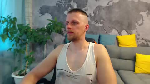 Snapshot of vikingchrisss chatting on 05.13.26 vikingchrisss online show from 05.13.26