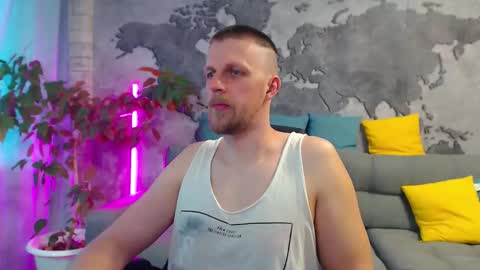 Snapshot of vikingchrisss chatting on 05.15.26 vikingchrisss online show from 05.15.26
