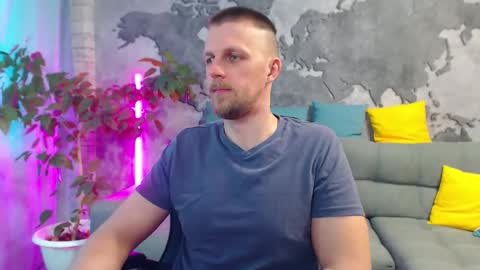 Snapshot of vikingchrisss chatting on 05.18.26 vikingchrisss online show from 05.18.26